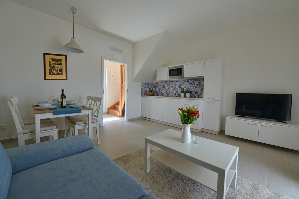 Apartmany Dolní Dunajovice Exterior foto